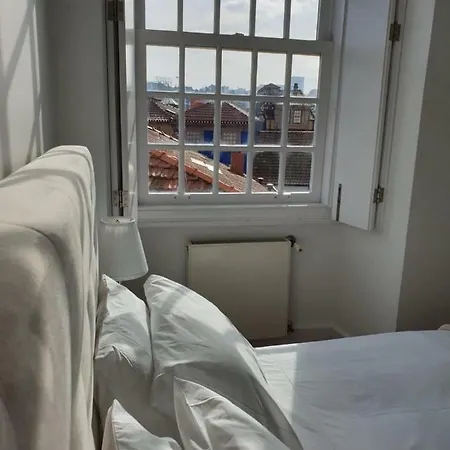 Lux Ribeira - Included Porto
