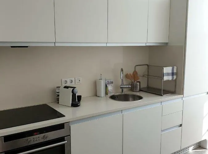 Lux Ribeira - Included Порту